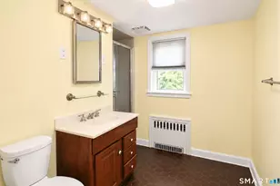 1030 Jennings Rd, Fairfield, CT 06824 - Photo 15