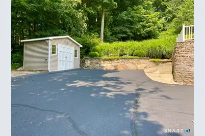 327 Jones Road, Naugatuck, CT 06770 - Photo 25