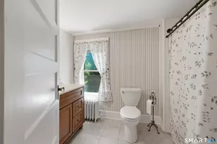36 Middle River Rd, Danbury, CT 06811 - Photo 21