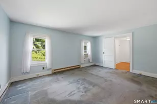 36 Middle River Rd, Danbury, CT 06811 - Photo 15