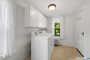 36 Middle River Rd, Danbury, CT 06811 - Photo 13