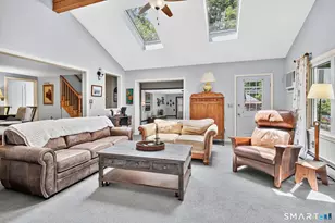 36 Woodside Cir, Simsbury, CT 06070 - Photo 5