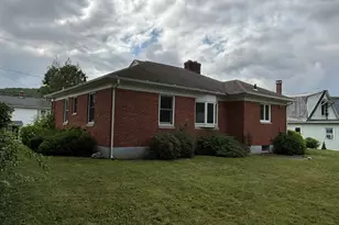26 Chelton St, Torrington, CT 06790 - Photo 3