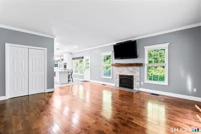 29 Nathan Hale Court, Cheshire, CT 06410 - Photo 15