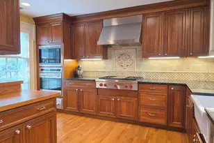 11 Alden Ave, New Haven, CT 06515 - Photo 9