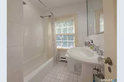 11 Alden Avenue, New Haven, CT 06515 - Photo 25