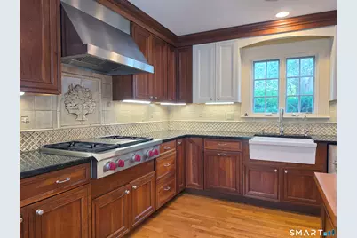 11 Alden Avenue, New Haven, CT 06515 - Photo 13