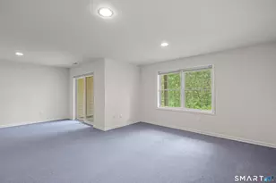1104 Bradford Dr, Danbury, CT 06811 - Photo 23
