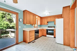 3 Foncine Ln, South Windsor, CT 06074 - Photo 11