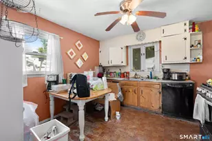 22 Howard Ct, Milford, CT 06460 - Photo 13