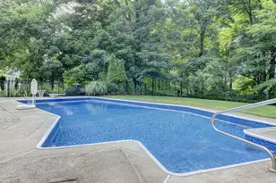 215 Rockwood Dr, Southington, CT 06489 - Photo 37