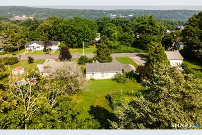 15 Curran Street, Norwich, CT 06360 - Photo 3