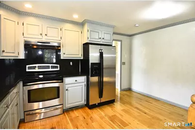 1 Romindon Court, Norwalk, CT 06851 - Photo 3