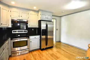 1 Romindon Ct, Norwalk, CT 06851 - Photo 3