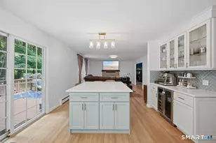 8 Bittersweet Dr, Ledyard, CT 06335 - Photo 11