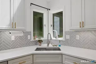 8 Bittersweet Dr, Ledyard, CT 06335 - Photo 15