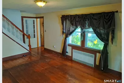 39 Wadsworth Street, East Hartford, CT 06118 - Photo 9