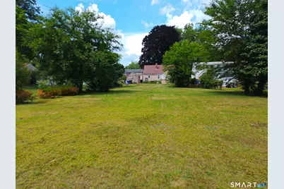 39 Wadsworth Street, East Hartford, CT 06118 - Photo 3