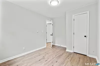 13-15 York Court, Groton, CT 06340 - Photo 21