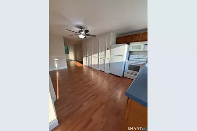 39 Horton Hill Road #8F, Naugatuck, CT 06770 - Photo 3