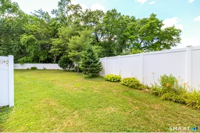 566 Newfield Avenue #14, Stamford, CT 06905 - Photo 19