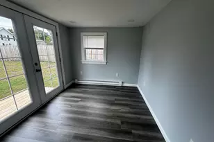 68 Black Point Rd, East Lyme, CT 06357 - Photo 5