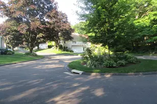 192 Stonehedge Dr, Shelton, CT 06484 - Photo 29