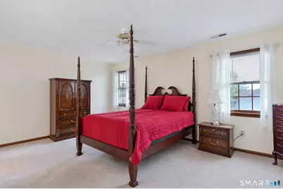 55 Mill Plain Road #9-2, Danbury, CT 06811 - Photo 17