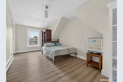 5 Manwaring Street, New London, CT 06320 - Photo 13
