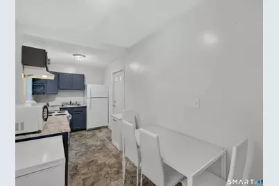 5 Manwaring Street, New London, CT 06320 - Photo 19