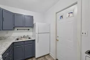5 Manwaring St, New London, CT 06320 - Photo 21