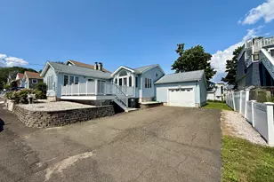 20 Westland Ave, Milford, CT 06460 - Photo 11