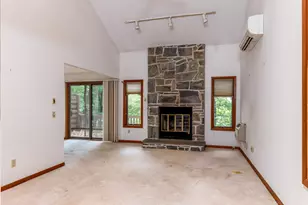 9 Sandy Brook Rd, Clinton, CT 06413 - Photo 5