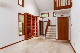 9 Sandy Brook Rd, Clinton, CT 06413 - Photo 7
