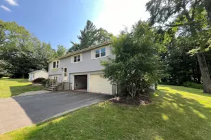 52 Willie Cir, Tolland, CT 06084 - Photo 3