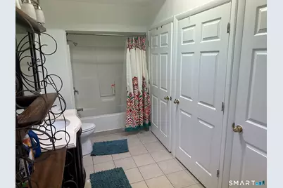 379 Derby Avenue #6B, West Haven, CT 06516 - Photo 3