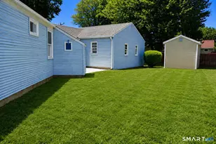 202 Crescent Dr, East Hartford, CT 06118 - Photo 27