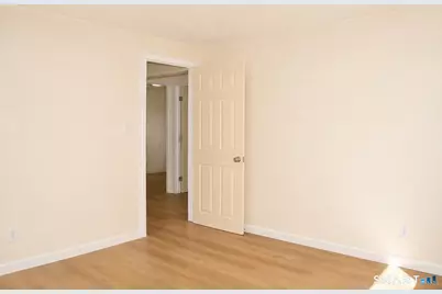 202 Crescent Drive, East Hartford, CT 06118 - Photo 13