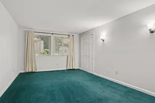 123 Smoke Valley Dr, Stratford, CT 06614 - Photo 19
