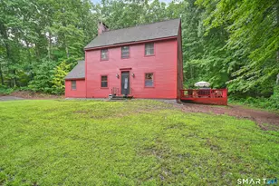 27 Snipsic Lake Rd, Ellington, CT 06029 - Photo 5