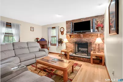 27 Snipsic Lake Road, Ellington, CT 06029 - Photo 13