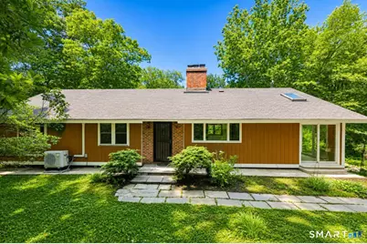 32 Hallsey Lane, Woodbridge, CT 06525 - Photo 1