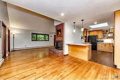 32 Hallsey Lane, Woodbridge, CT 06525 - Photo 19