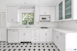 116 Johnson Ave, Stratford, CT 06614 - Photo 13