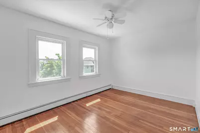 116 Johnson Avenue, Stratford, CT 06614 - Photo 29