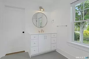 16R Old Stamford Rd, New Canaan, CT 06840 - Photo 23