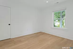 16R Old Stamford Rd, New Canaan, CT 06840 - Photo 21