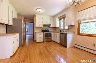 32 Bourbon St, South Windsor, CT 06074 - Photo 7