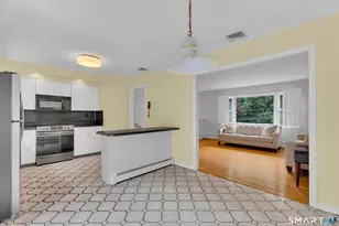 1144 Long Hill Rd, Guilford, CT 06437 - Photo 13
