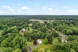 1144 Long Hill Rd, Guilford, CT 06437 - Photo 37